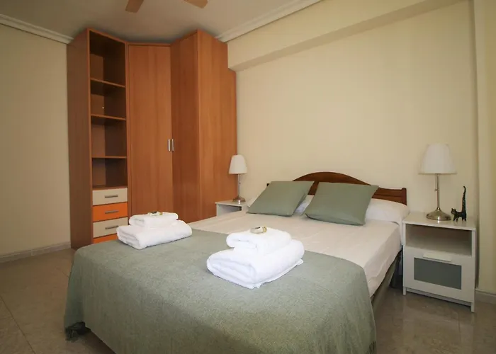 Apartamento En La Macarena Con 3 Habitaciones Y Perfecto Para Hasta 5 Personas